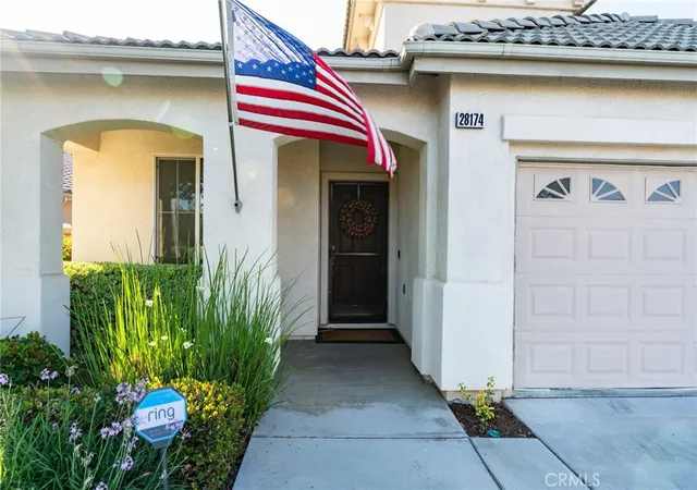 Photo 3 of Sale Pending at 28174 Glenside Ct, Menifee, CA 92584 | MLS# SW25167233 | Listing updated on 2025-11-04