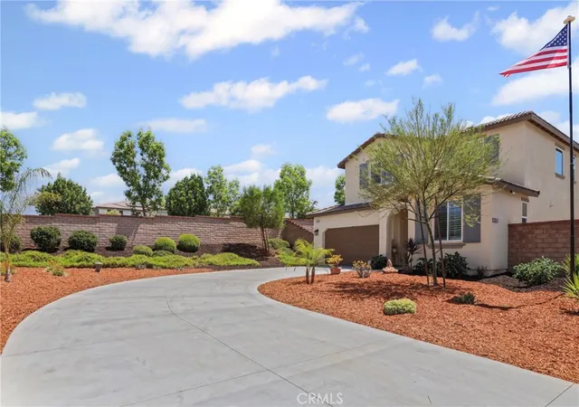 Photo 3 of Sale Pending at 30548 Carey Rd, Menifee, CA 92584 | MLS# SW25177240 | Listing updated on 2025-11-04
