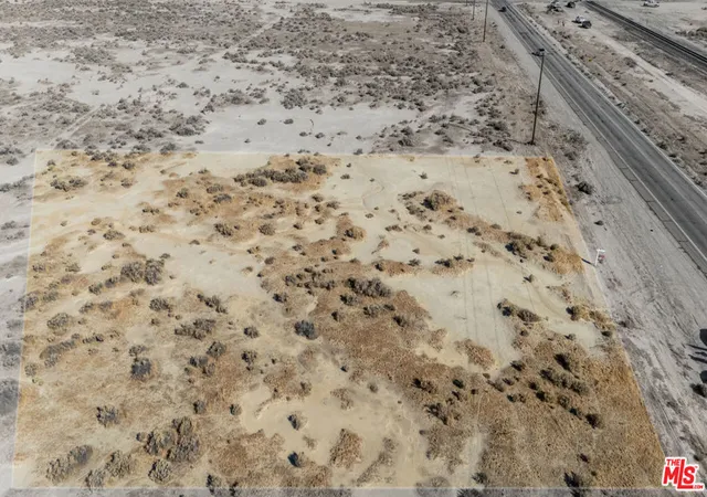 4th image of 0 Sierra Hwy & Patterson Rd, Rosamond, CA 93560 | MLS# 25586245