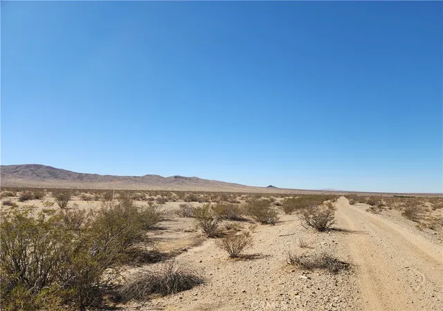 1st image of 34 Panamint Trl, Helendale, CA 92342 | MLS# HD25235570