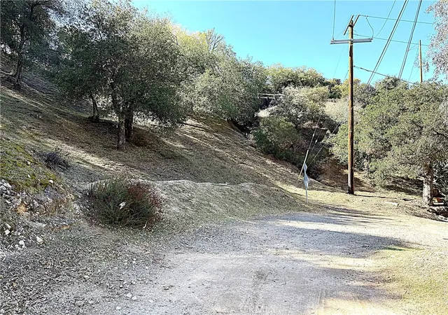 Photo 3 of Land for sale at 0 High Cliff Trl, Tujunga, CA 91042 | MLS# PW25247403 | Listing updated on 2025-11-05