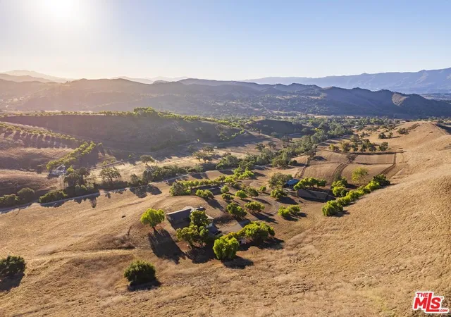 Homes for sale in Santa Ynez, CA | 1959 Rambling Oaks Rd, Santa Ynez, CA 93460 | MLS# 25604563