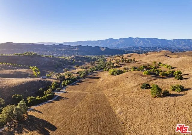 Homes for sale in Santa Ynez, CA | 1959 Rambling Oaks Rd, Santa Ynez, CA 93460 | MLS# 25604563
