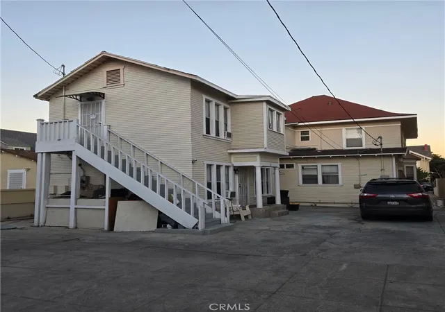 1st image of 1211 Elden Ave, Los Angeles, CA 90006 | MLS# HD25249253