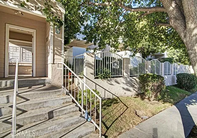 Condominium at 1229 W 223Rd St #213, Torrance, CA 90502 | MLS# SR13201391 | | Sold on 2013-11-29