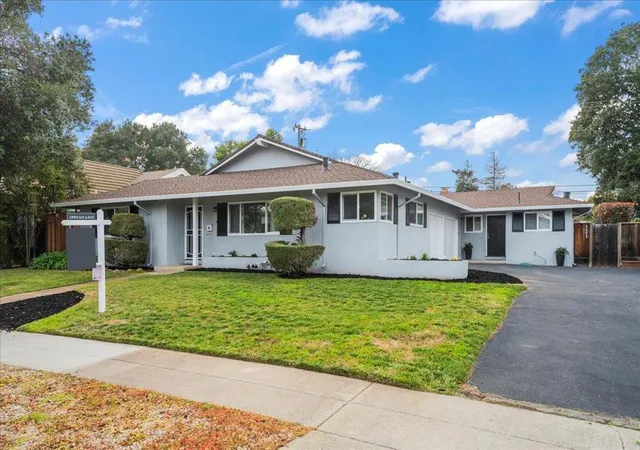 Photo 1 of Sale Pending at 119121 Verde Ct, Los Gatos, CA 95032 | MLS# ML81874543 | Listing updated on 2026-06-27
