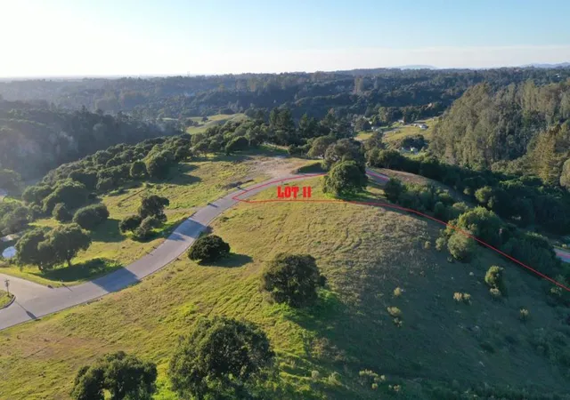 2nd image of 20505 Cathrein Ct, Salinas, CA 93907 | MLS# ML81877231