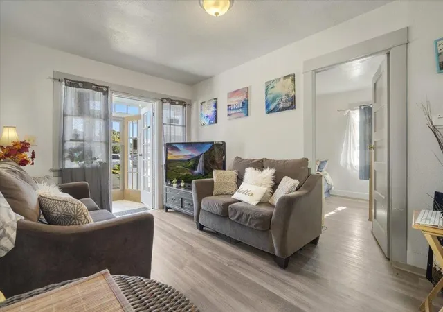 Photo 4 of House for sale at 309 Jefferson St, Watsonville, CA 95076 | MLS# ML81885886 | Listing updated on 2024-09-30