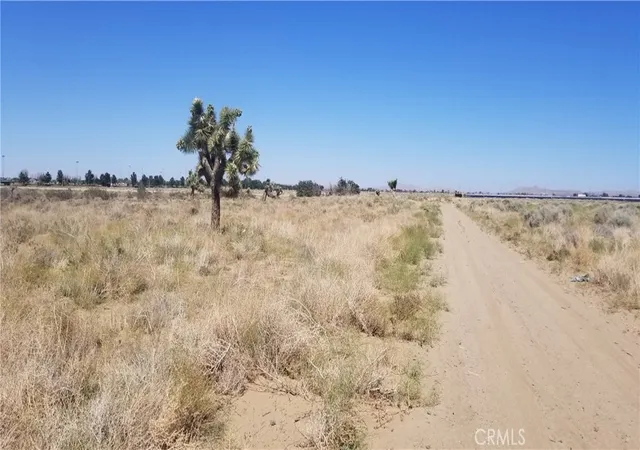 Photo 2 of Land for sale at 25 E Avenue L4, Palmdale, CA 93552 | MLS# SR22071512 | Listing updated on 2026-03-16