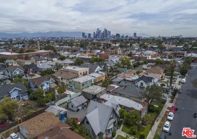 10th image of 1459 W 29th St, Los Angeles, CA 90007 | MLS# 22153561