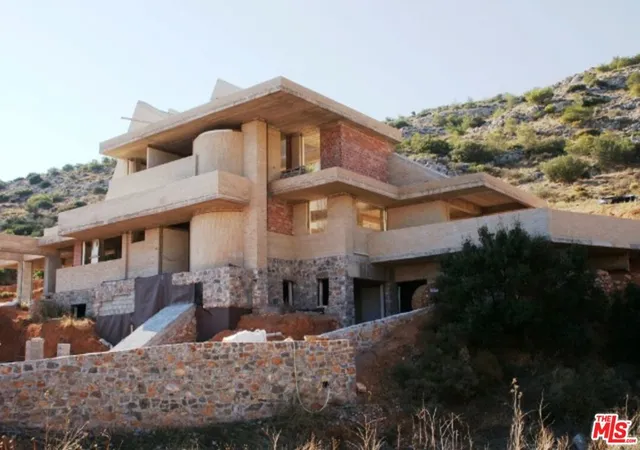 Photo 2 of Mansion for sale at 21 Agia Marina Athens Greece, Athens, OH 19400 | MLS# 22171759 | Listing updated on 2025-12-24
