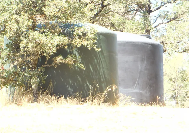3rd image of 997 Watertrough Rd, Clearlake Oaks, CA 95423 | MLS# LC22160410