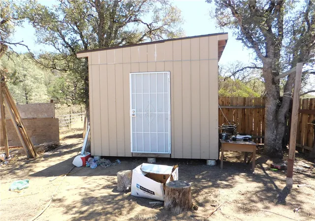 5th image of 997 Watertrough Rd, Clearlake Oaks, CA 95423 | MLS# LC22160410