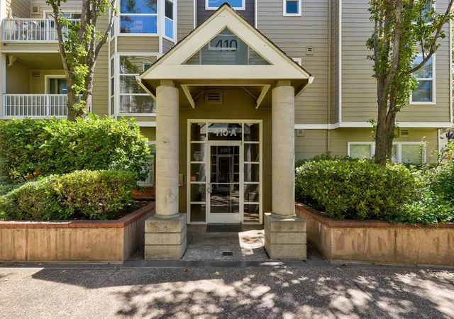 Condominium at 410 N 1St St #234, San Jose, CA 95112 | MLS# ML81903349 | | Sold on 2022-11-23