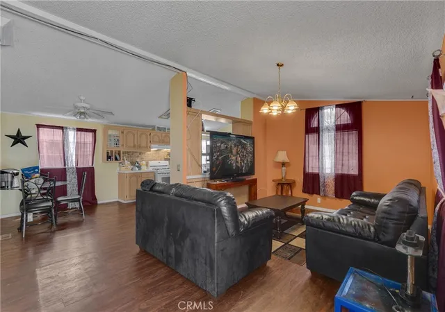 Photo 4 of Manufactured home for sale at 1855 Riverside Dr #264, Ontario, CA 91761 | MLS# CV22180858 | Listing updated on 2025-01-15