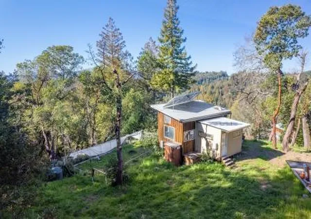 Photo 4 of Single family home for sale at 3500 Bear Canyon Rd, Los Gatos, CA 95033 | MLS# ML81906052 | Listing updated on 2024-09-30