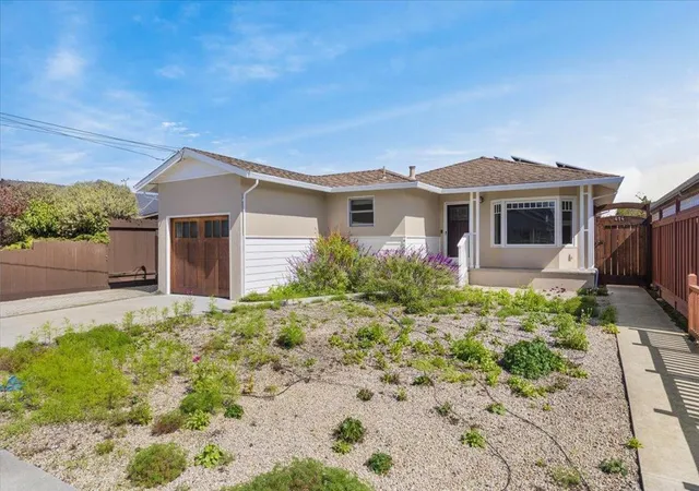 Photo 2 of House for sale at Centennial St, Santa Cruz, CA 95060 | MLS# ML81909963 | Listing updated on 2024-09-30