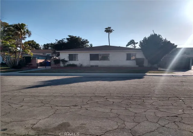 Photo 1 of Sale Pending at 8354 La Villa St, Downey, CA 90241 | MLS# SR22230553 | Listing updated on 2026-09-21