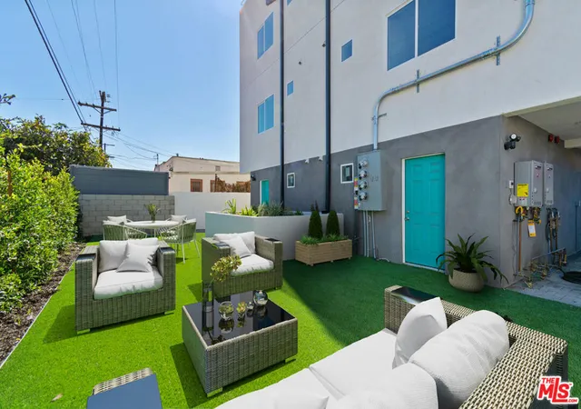 Photo 4 of Multi family home for sale at 2636 Virginia Rd, Los Angeles, CA 90016 | MLS# 22213147 | Listing updated on 2026-03-05