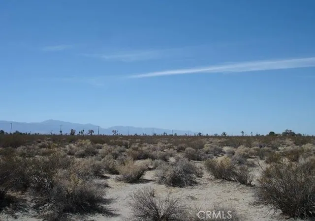 4th image of 0 Bear Valley / Duncan Rd, Victorville, CA 92371 | MLS# HD22234467