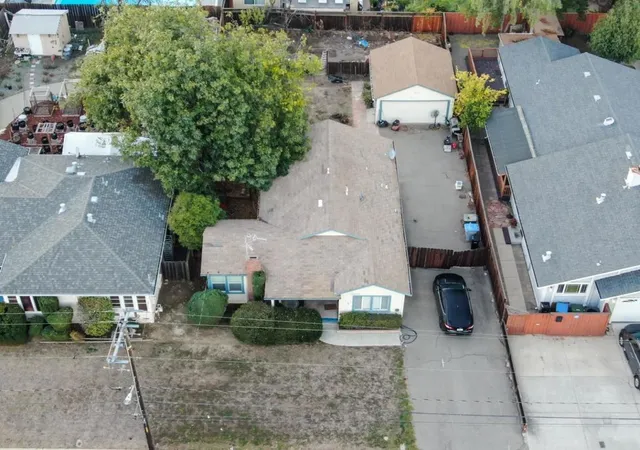 Photo 1 of House for sale at 14529 Union Ave, San Jose, CA 95124 | MLS# ML81914055 | Listing updated on 2024-09-30