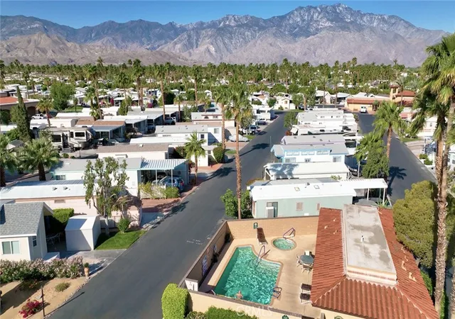 2nd image of 69801 #384 Ramon Rd, Cathedral City, CA 92234 | MLS# OC23005586