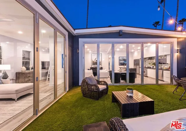 4th image of 16321 B Pacific Coast, Pacific Palisades, CA 90272 | MLS# 23234247