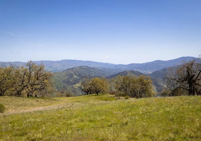 4th image of 26 Long Ridge Trl, Carmel, CA 93923 | MLS# ML81920853
