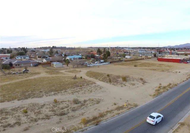 5th image of 39914350 49 Jacaranda Ave, Hesperia, CA 92345 | MLS# HD23048324