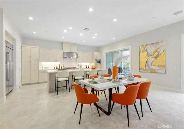 Photo 2 of Single family home for sale at 200 Sierra Madre, Lake Forest, CA 92630 | MLS# AR23063058 | Listing updated on 2024-09-30