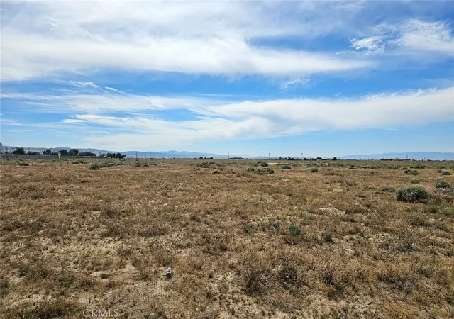 Photo 2 of Land for sale at 0 Vic 56 St West/ave H14, Lancaster, CA 93536 | MLS# SR23069897 | Listing updated on 2026-03-16