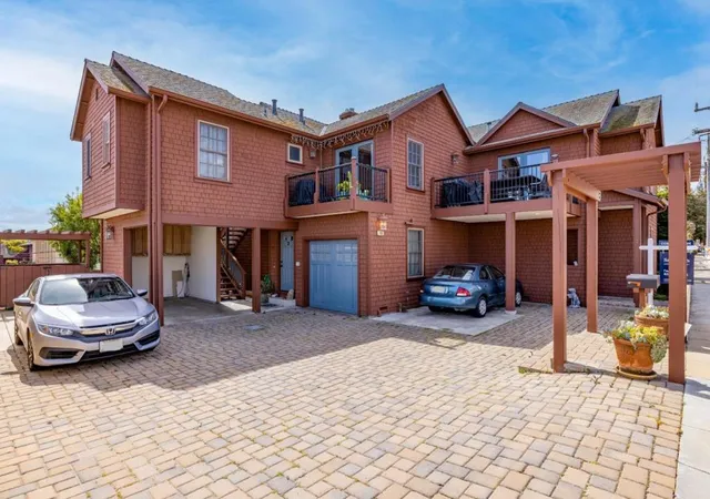 Photo 3 of Single family home for sale at 145 15th St, Pacific Grove, CA 93950 | MLS# ML81926573 | Listing updated on 2024-09-30
