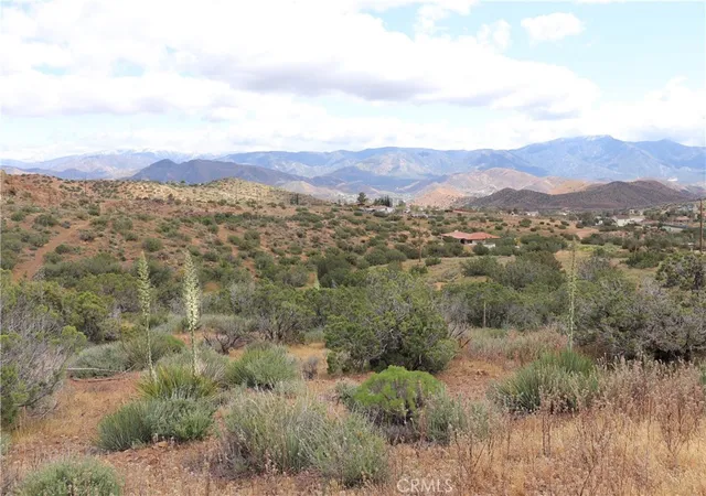 Photo 4 of Land for sale at 0 Vac/Cor Mountain Spring/Carrol, Acton, CA 93510 | MLS# SR23077660 | Listing updated on 2026-05-01