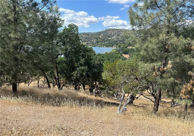 Land for sale at 18750 East Ridge View Dr, Hidden Valley Lake, CA 95467 | MLS# LC23095413