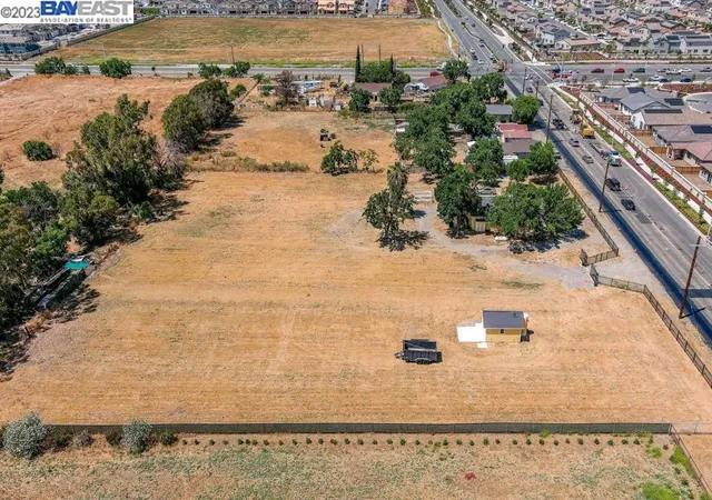 4th image of 6381 Sellers Ave, Oakley, CA 94561 | MLS# 41030774