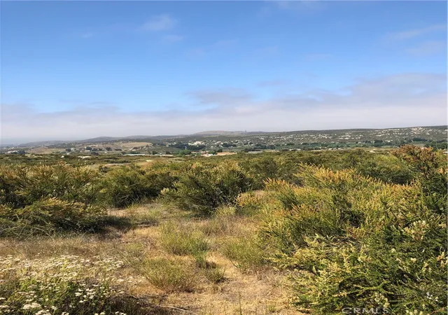 1st image of 28 Rocky Knoll Rd, Hemet, CA 92544 | MLS# SW23122660