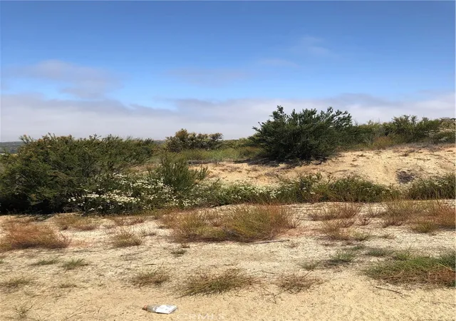 4th image of 28 Rocky Knoll Rd, Hemet, CA 92544 | MLS# SW23122660