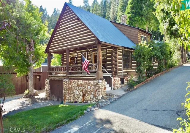 1st image of 211 Main St, Sierra City, CA 96125 | MLS# NS23126622
