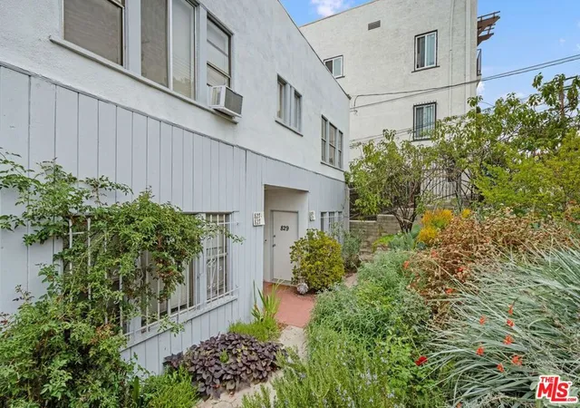 36th image of 827 Lucile Ave, Los Angeles, CA 90026 | MLS# 23293463