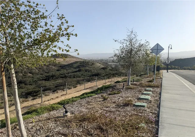 5th image of 26 Coya Trl, Chatsworth, CA 91311 | MLS# SR23172376