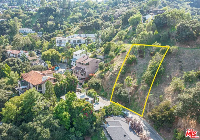 Photo 1 of Land for sale at 2981 Passmore Dr, Los Angeles, CA 90068 | MLS# 23314331 | Listing updated on 2025-01-28