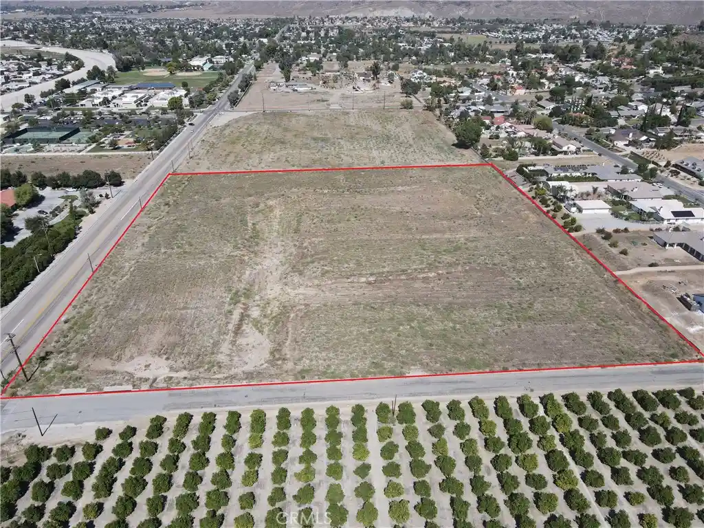 Photo 1 of Land for sale at 44063 Mark Ct, Hemet, CA 92544 | MLS# EV23187765 | Listing updated on 2026-10-13