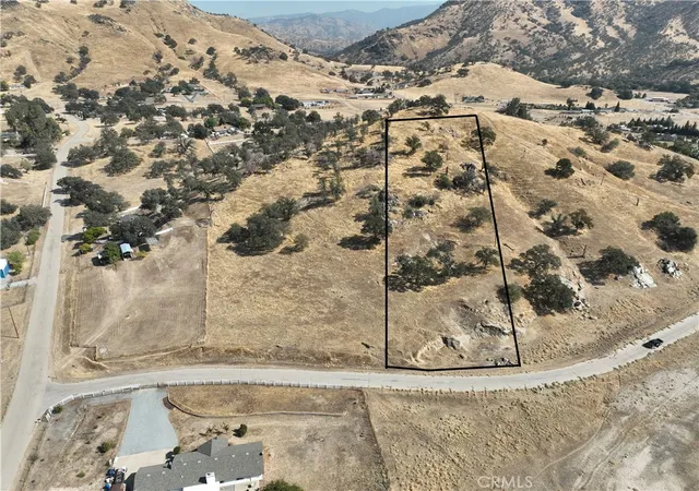 1st image of 6698 Gaston Dr, Sanger, CA 93657 | MLS# OC23190110