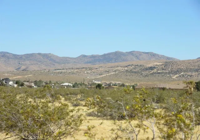 4th image of 0 Candlewood Rd, Apple Valley, CA 92308 | MLS# HD23197589