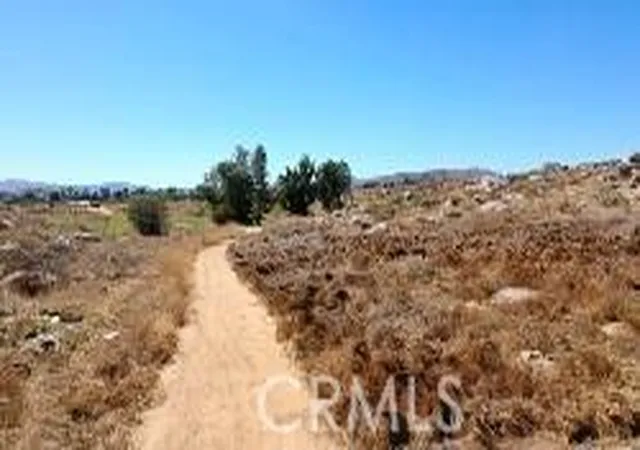 1st image of 0 W Ellis, Perris, CA 92570 | MLS# IG23198974