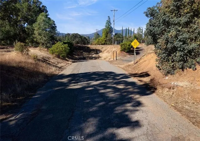 Homes for sale in Clearlake, CA | 15500 Davis Ave, Clearlake, CA 95422 | MLS# LC23202977