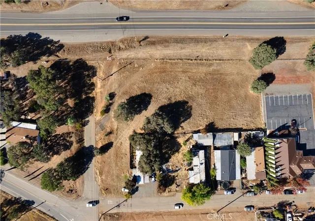 Homes for sale in Clearlake, CA | 15500 Davis Ave, Clearlake, CA 95422 | MLS# LC23202977