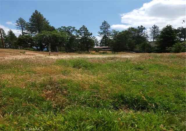 6th image of 52830 Pine Dr, Oakhurst, CA 93644 | MLS# FR23204855