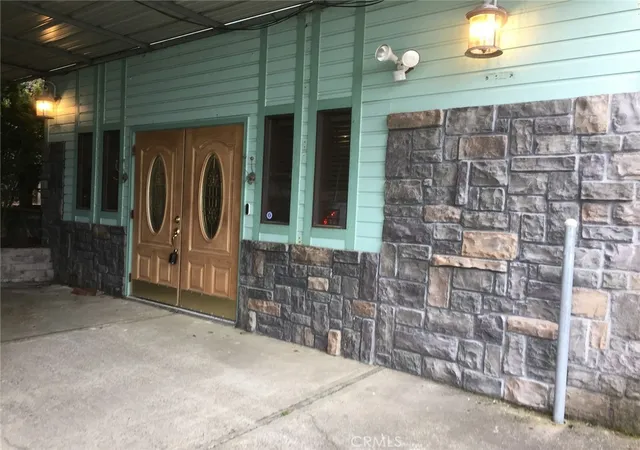 Photo 4 of Single family home for sale at 705 Prefontaine Dr, Coos Bay, OR 97420 | MLS# CV23204110 | Listing updated on 2026-01-23