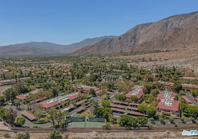2nd image of 2810 N Arcadia Ct #111, Palm Springs, CA 92262 | MLS# SW23210256